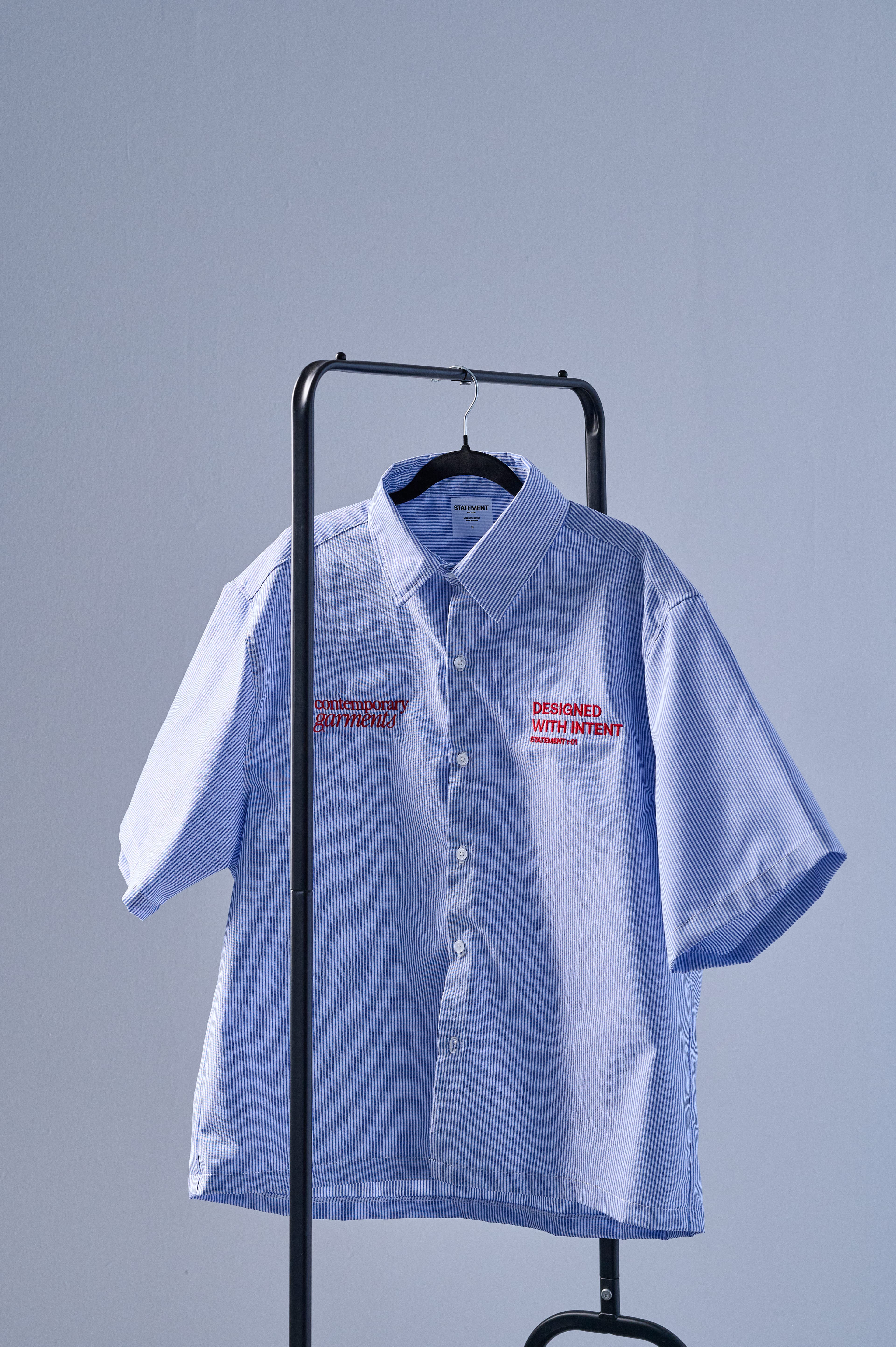 stmnt essential shirt hover