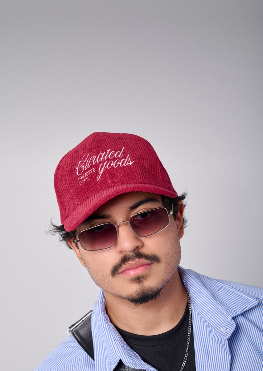 stmnt essential burgundy corduroy cap
