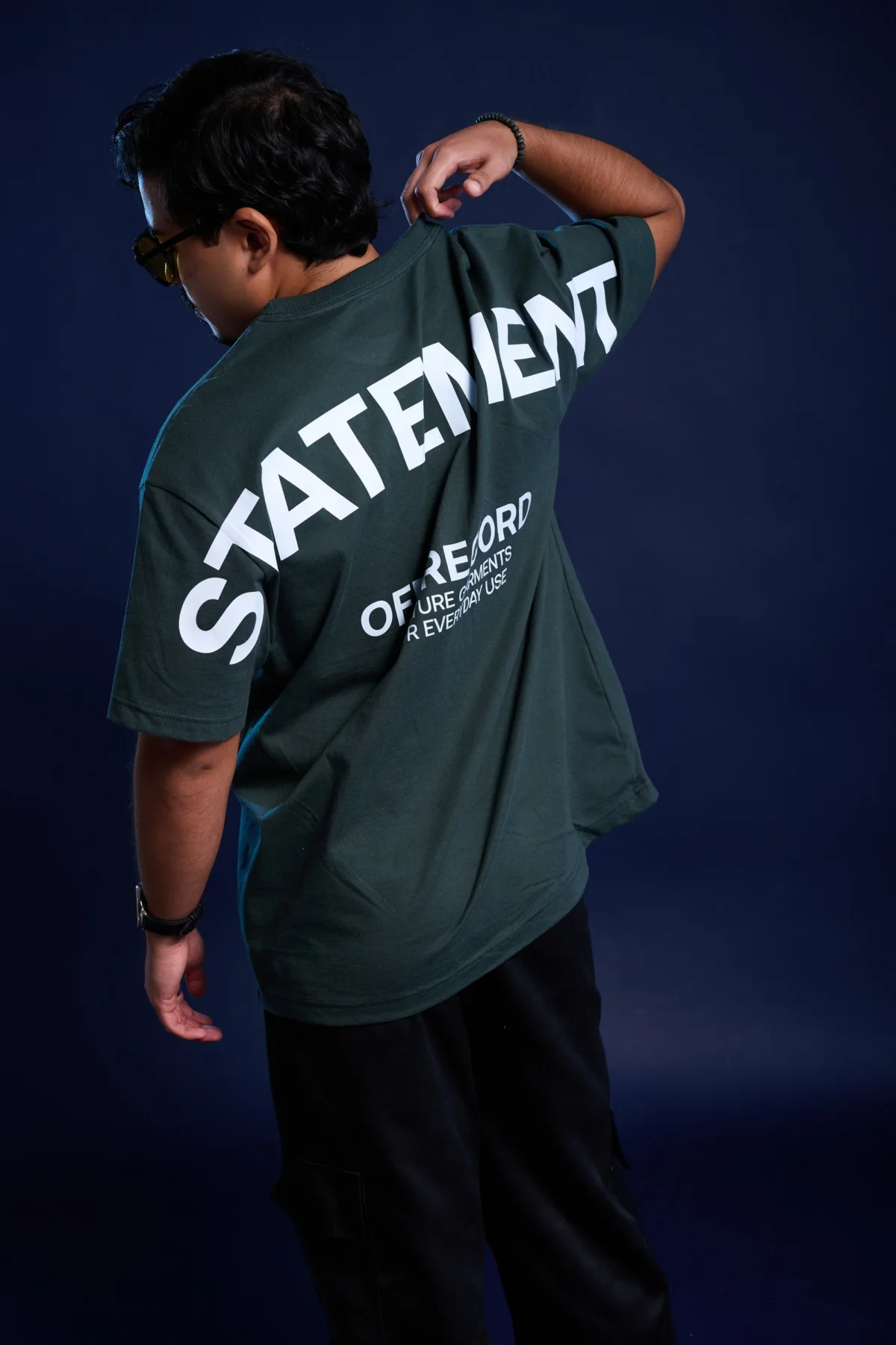 statement oversized tee